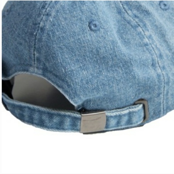 ASSORTMENT OF DENIM HATS - Picture 8 of 8
